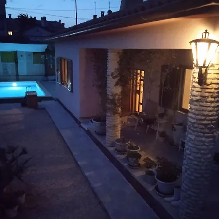 Feriehus Haus In Mit Privatem Pool By Interhome Pula