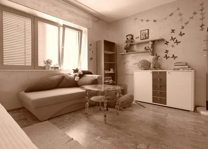 Haus In Mit Privatem Pool By Interhome Ferienhaus Pula