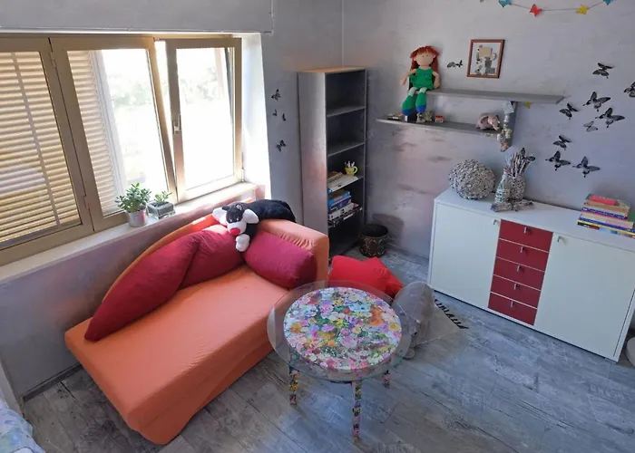 Haus In Mit Privatem Pool By Interhome Ferienhaus