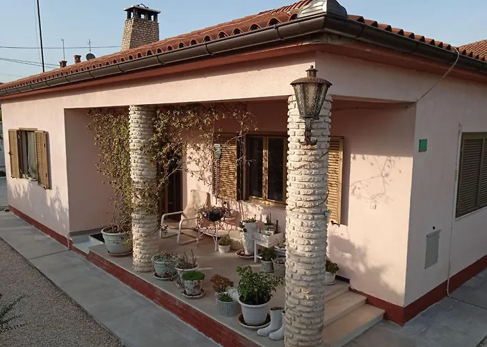 Haus In Mit Privatem Pool By Interhome Pula