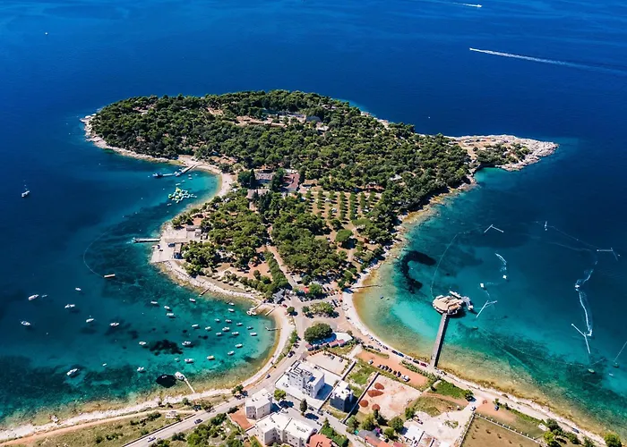 Haus In Mit Privatem Pool By Interhome *