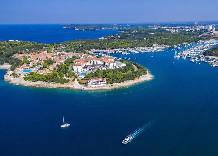 Haus In Mit Privatem Pool By Interhome Ferienhaus *